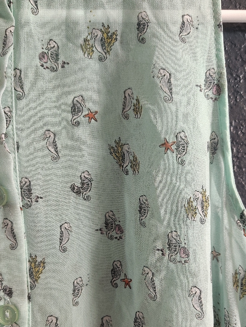 Patrons of Peace Mint Green whimsical Sleeveless Tie-Front Seahorse Sheer Crop - Picture 3 of 8
